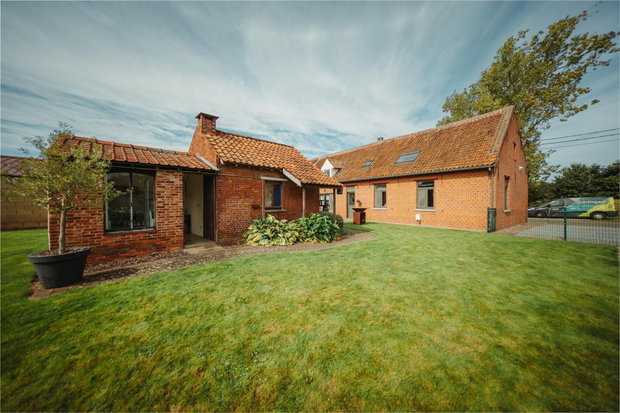 De Holsterhoeve Beringen Buitenkant foto