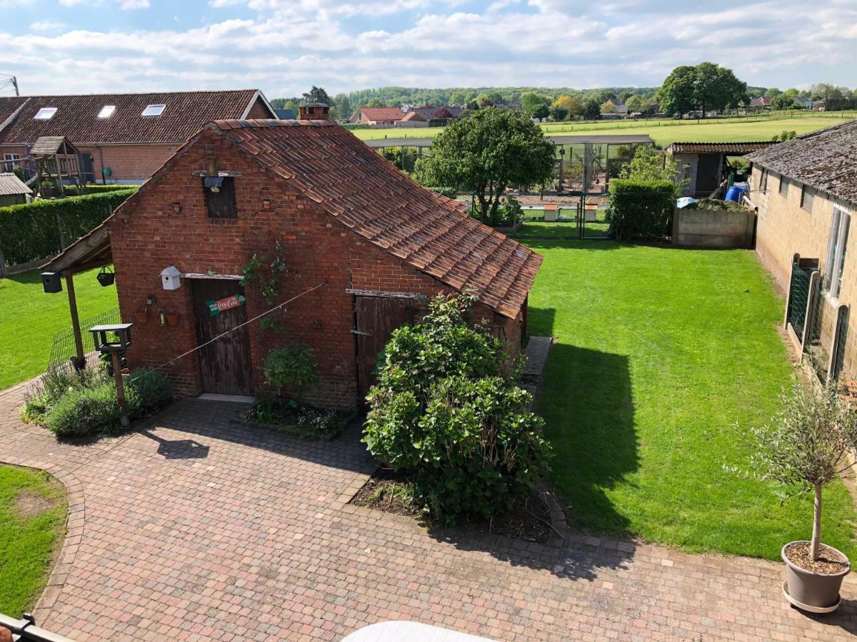 De Holsterhoeve Beringen Buitenkant foto